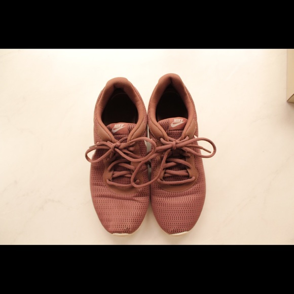 Nike Running Shoes - Picture 4 of 4